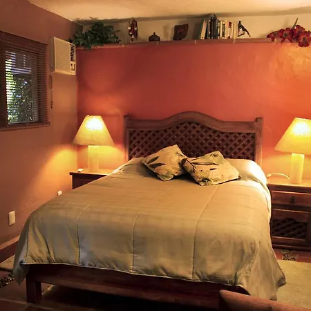La Casa Del Guamuchil Hotel Tequesquitengo Room photo